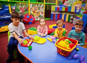 Maplewood early-learning activity